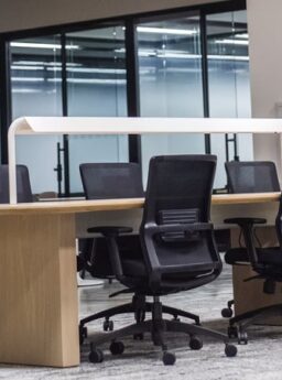 Kelebihan Menggunakan Kursi Kantor Surabaya Merk Gresco